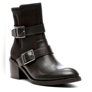 Donald Pliner NWT Sz 8.5 Darby Leather & Suede Bootie in Black